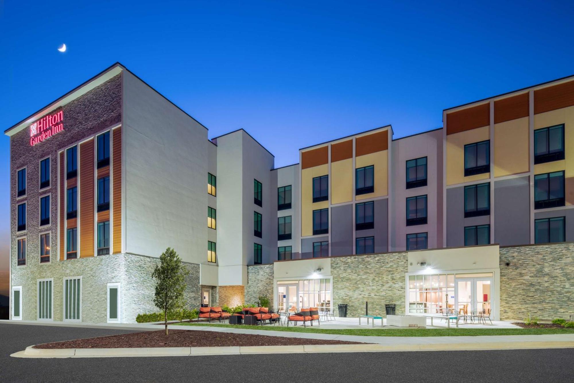 Hilton Garden Inn Brunswick Exteriér fotografie